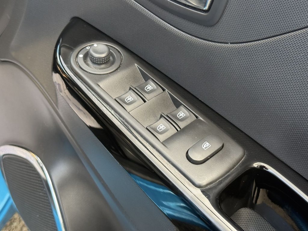 Used Renault Captur 2014 for sale - 77806419: Photo 26