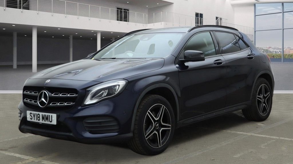 Used Mercedes-Benz GLA 2018 for sale - 77153895: Photo 2