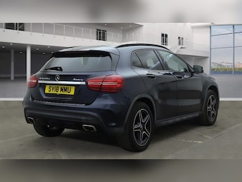 Used Mercedes-Benz GLA 2018 for sale - 77153895: Photo