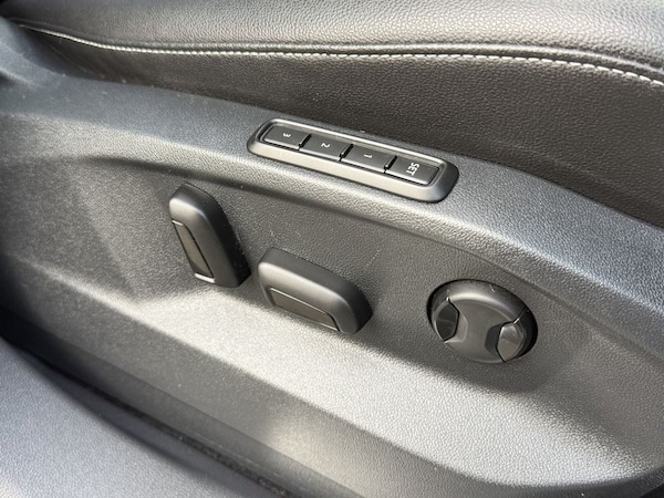 Used Volkswagen Tiguan 2020 for sale - 76234400: Photo 26