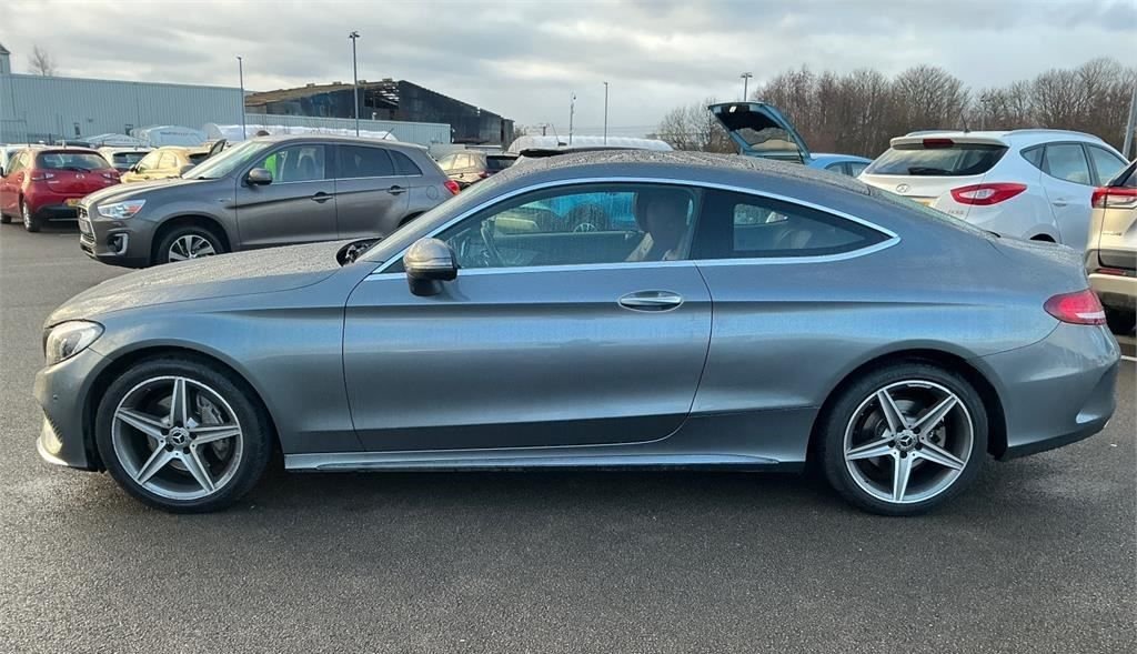 Used Mercedes-Benz C Class 2018 for sale - 77153888: Photo 3