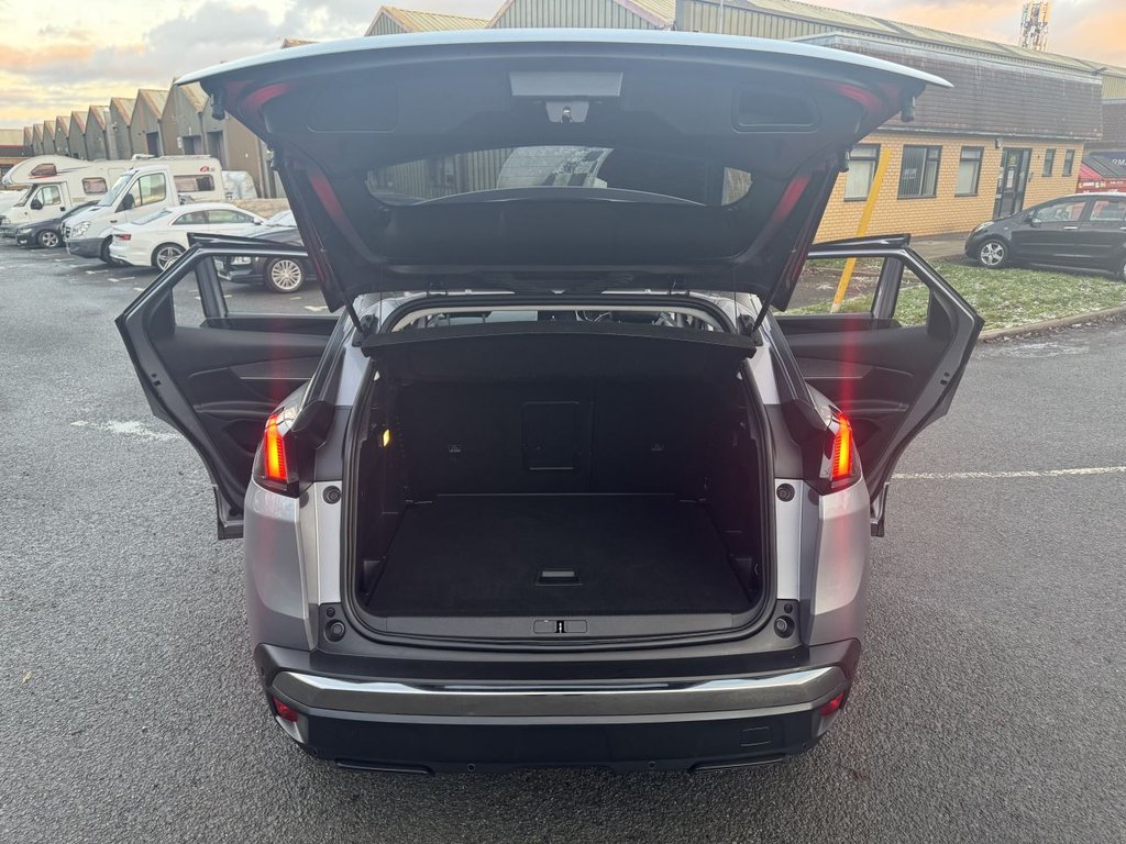 Used Peugeot 3008 2018 for sale - 77153232: Photo 18