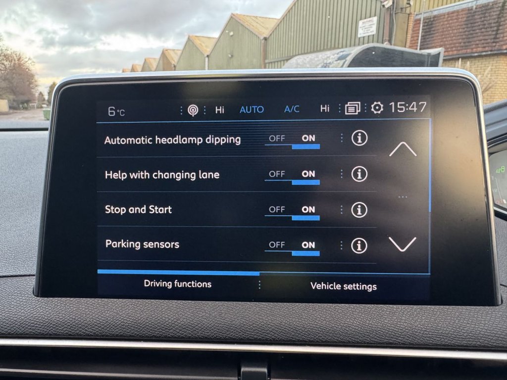 Used Peugeot 3008 2018 for sale - 77153232: Photo 33