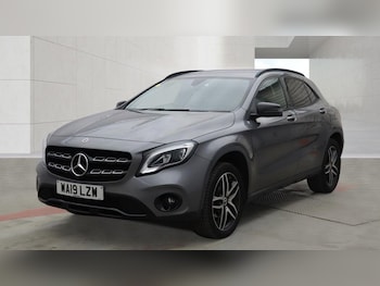 Used Mercedes-Benz GLA 2019 for sale - 79178659: Photo