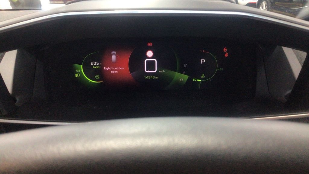 Used Peugeot 208 2023 for sale - 77009791: Photo 22