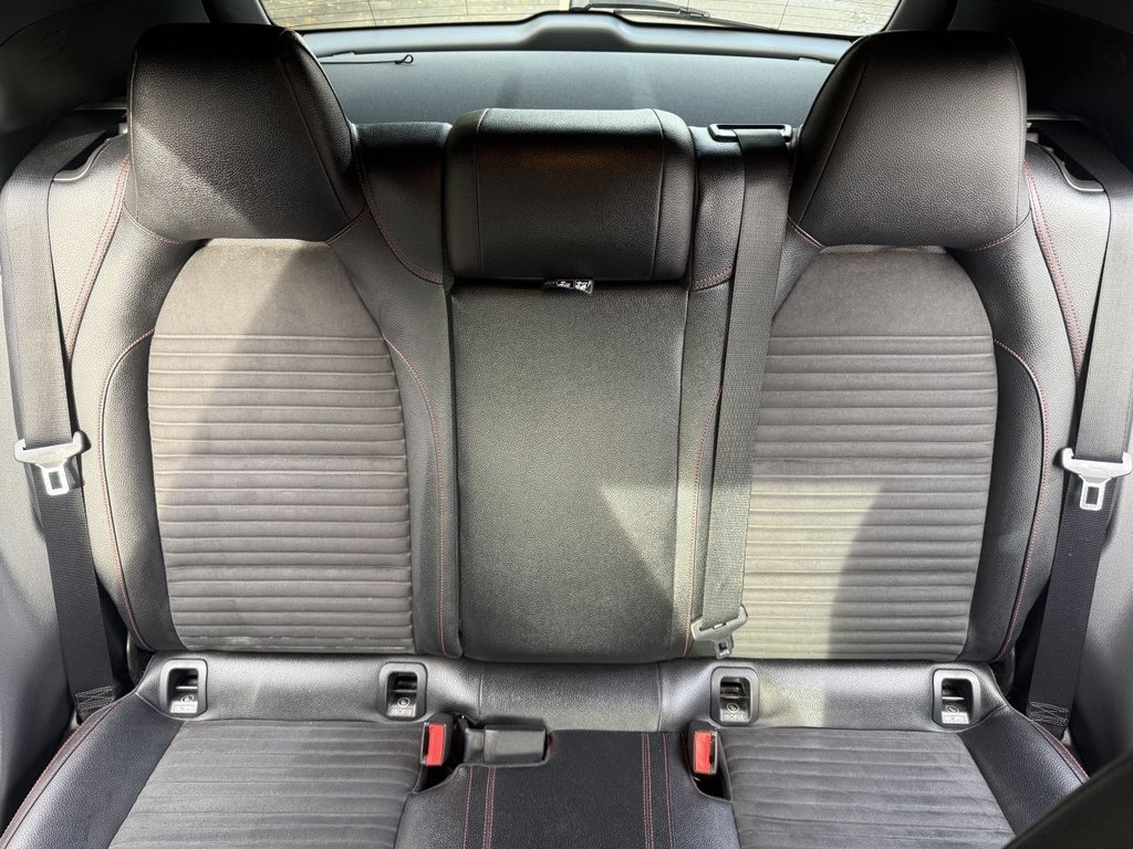 Used Mercedes-Benz GLA 2018 for sale - 76234379: Photo 14