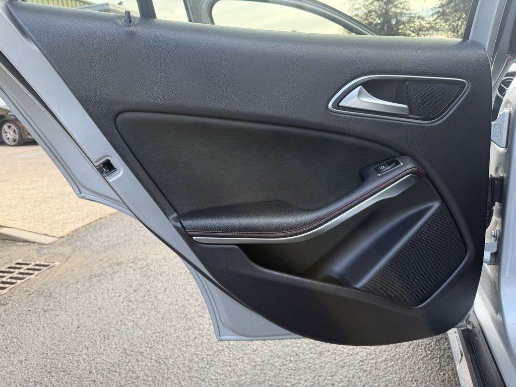 Used Mercedes-Benz GLA 2018 for sale - 76234379: Photo 18