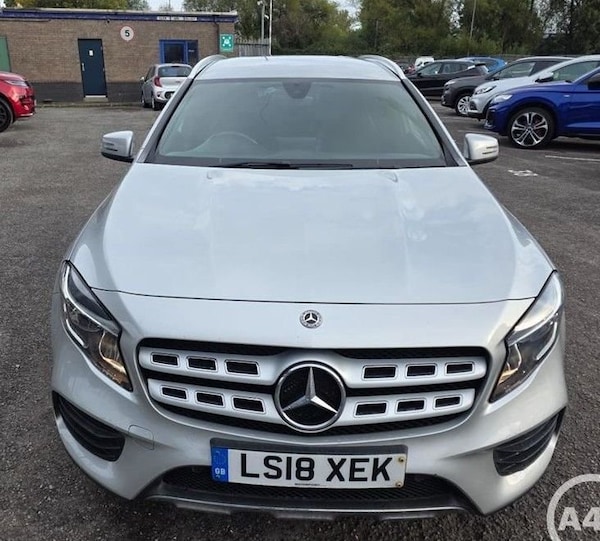 Used Mercedes-Benz GLA 2018 for sale - 76234379: Photo 2