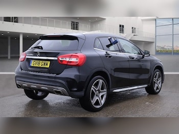 Used Mercedes-Benz GLA 2018 for sale - 76333585: Photo
