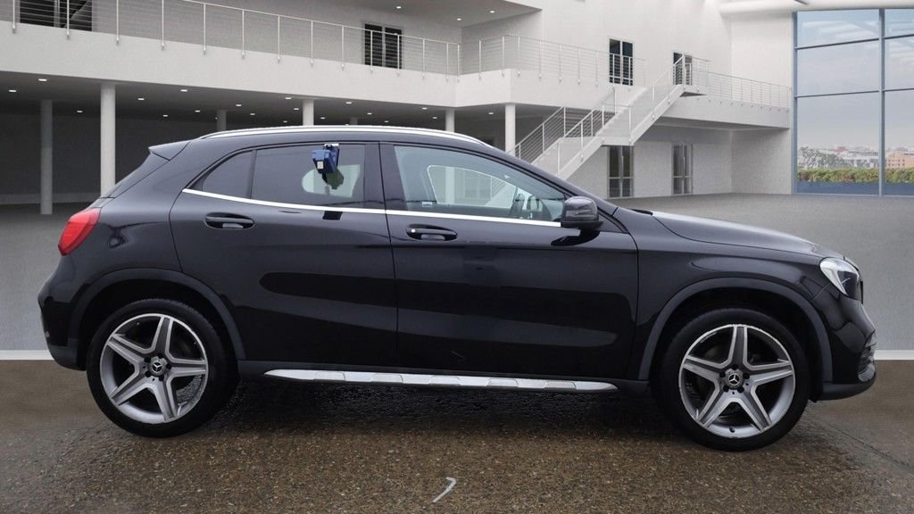 Used Mercedes-Benz GLA 2018 for sale - 76333585: Photo 5