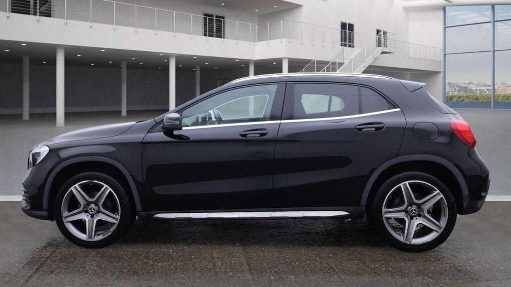 Used Mercedes-Benz GLA 2018 for sale - 76333585: Photo 6