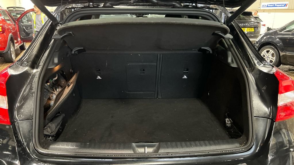 Used Mercedes-Benz GLA 2018 for sale - 76333585: Photo 7