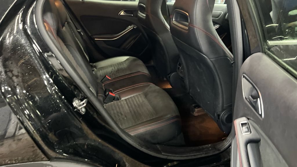 Used Mercedes-Benz GLA 2018 for sale - 76333585: Photo 8