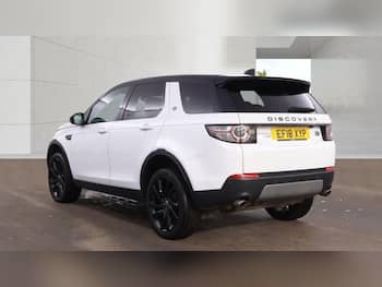 Used Land Rover Discovery Sport 2018 for sale - 79778246: Photo