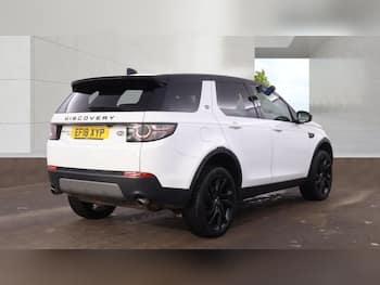 Used Land Rover Discovery Sport 2018 for sale - 79778246: Photo