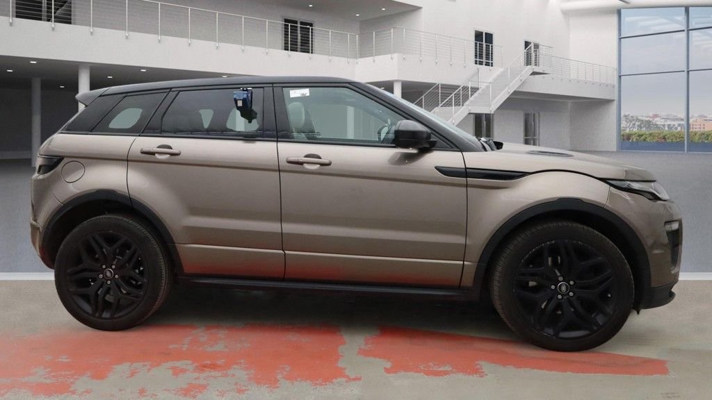 Used Land Rover Range Rover Evoque 2017 for sale - 77990740: Photo 5