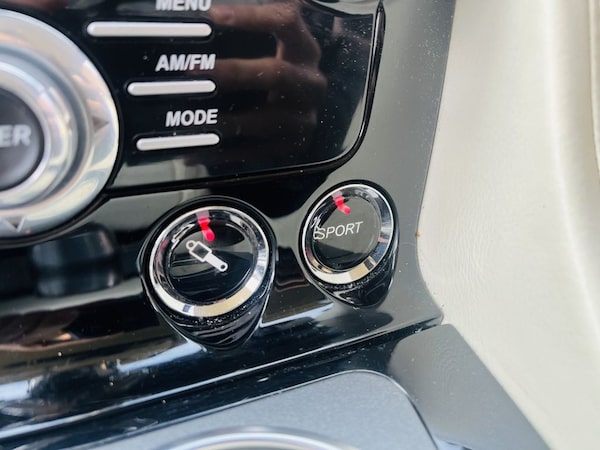 Used Aston Martin Rapide 2013 for sale - 76234427: Photo 15