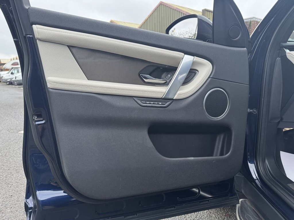 Used Land Rover Discovery Sport 2020 for sale - 77080344: Photo 15