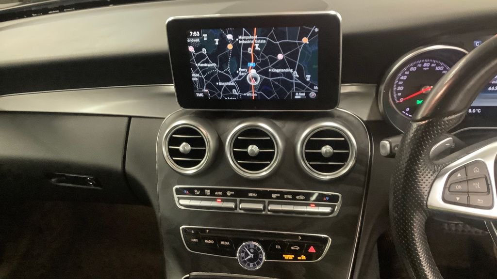 Used Mercedes-Benz C Class 2018 for sale - 77463596: Photo 16