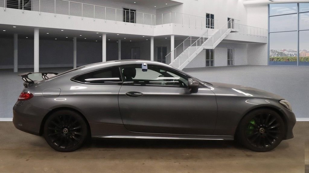 Used Mercedes-Benz C Class 2018 for sale - 77463596: Photo 5