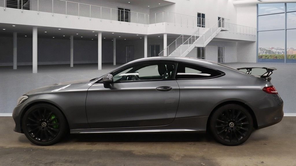 Used Mercedes-Benz C Class 2018 for sale - 77463596: Photo 6