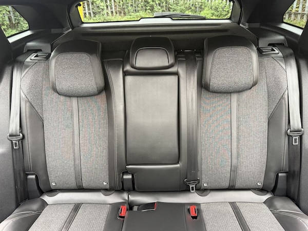 Used Peugeot 3008 2018 for sale - 76234443: Photo 13