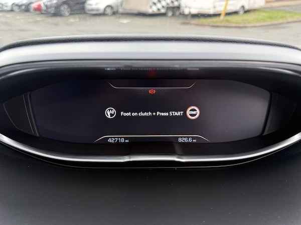 Used Peugeot 3008 2018 for sale - 76234443: Photo 32