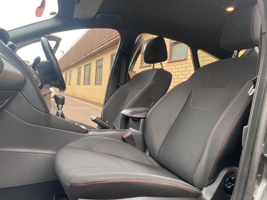 Used Ford Focus 2018 for sale - 76481485: Photo 17