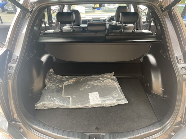 Used Toyota RAV4 2018 for sale - 76234358: Photo 15