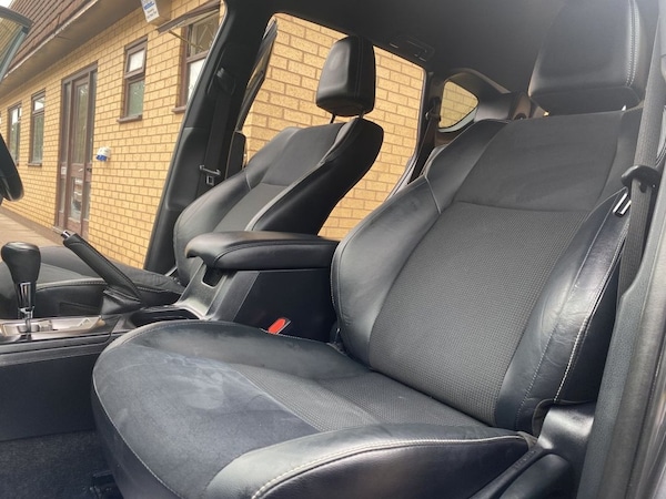 Used Toyota RAV4 2018 for sale - 76234358: Photo 17
