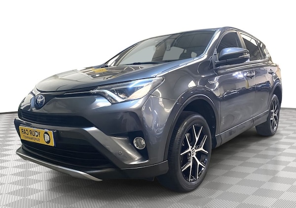 Used Toyota RAV4 2018 for sale - 76234358: Photo 4