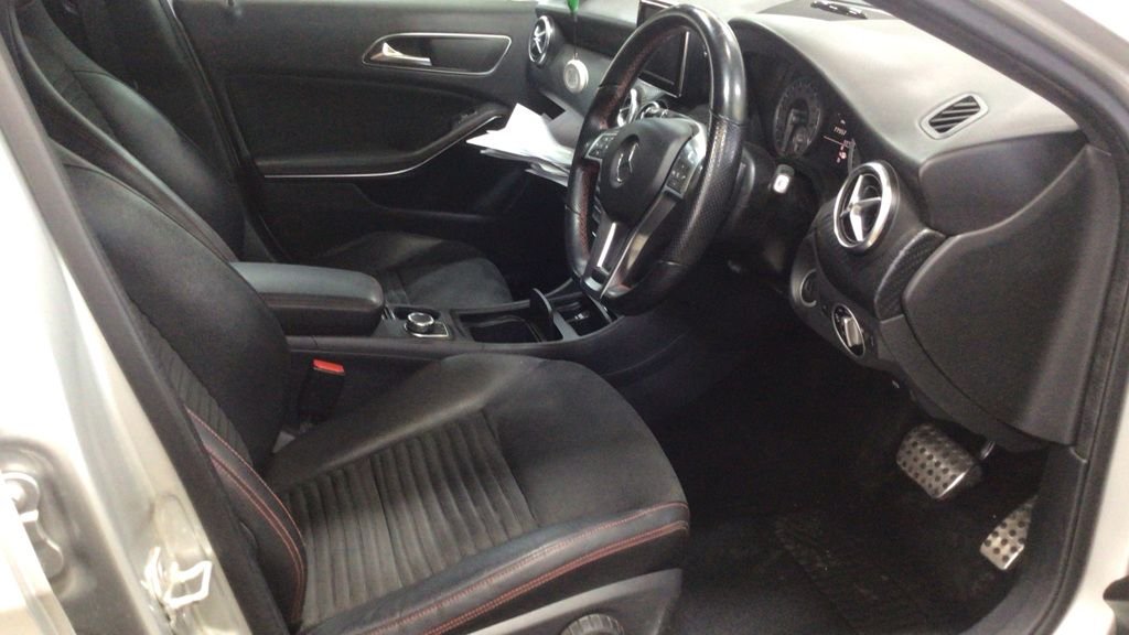 Used Mercedes-Benz A-Class 2013 for sale - 77936999: Photo 15