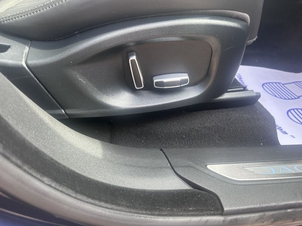 Used Jaguar F-Pace 2019 for sale - 76234391: Photo 21