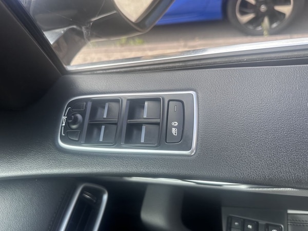 Used Jaguar F-Pace 2019 for sale - 76234391: Photo 22