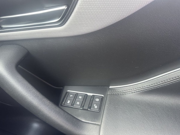 Used Jaguar F-Pace 2019 for sale - 76234391: Photo 23