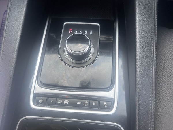 Used Jaguar F-Pace 2019 for sale - 76234391: Photo 32