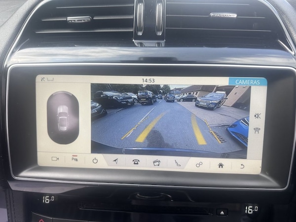 Used Jaguar F-Pace 2019 for sale - 76234391: Photo 34