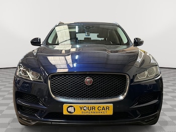 Used Jaguar F-Pace 2019 for sale - 76234391: Photo