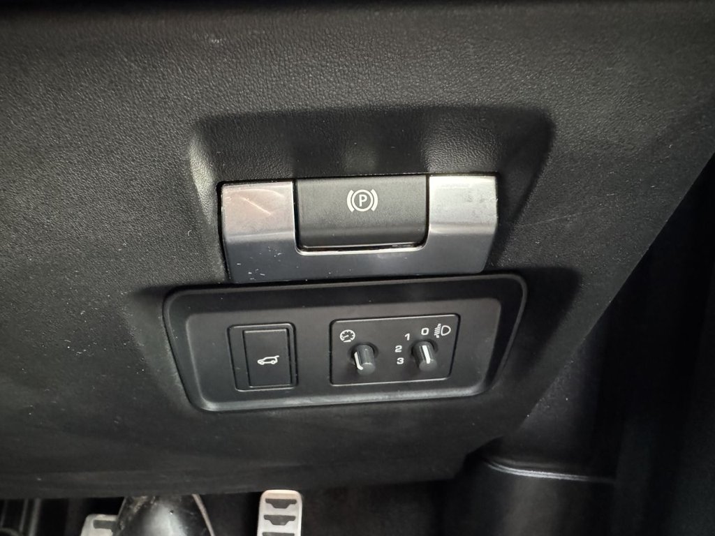 Used Land Rover Discovery Sport 2020 for sale - 77301983: Photo 28