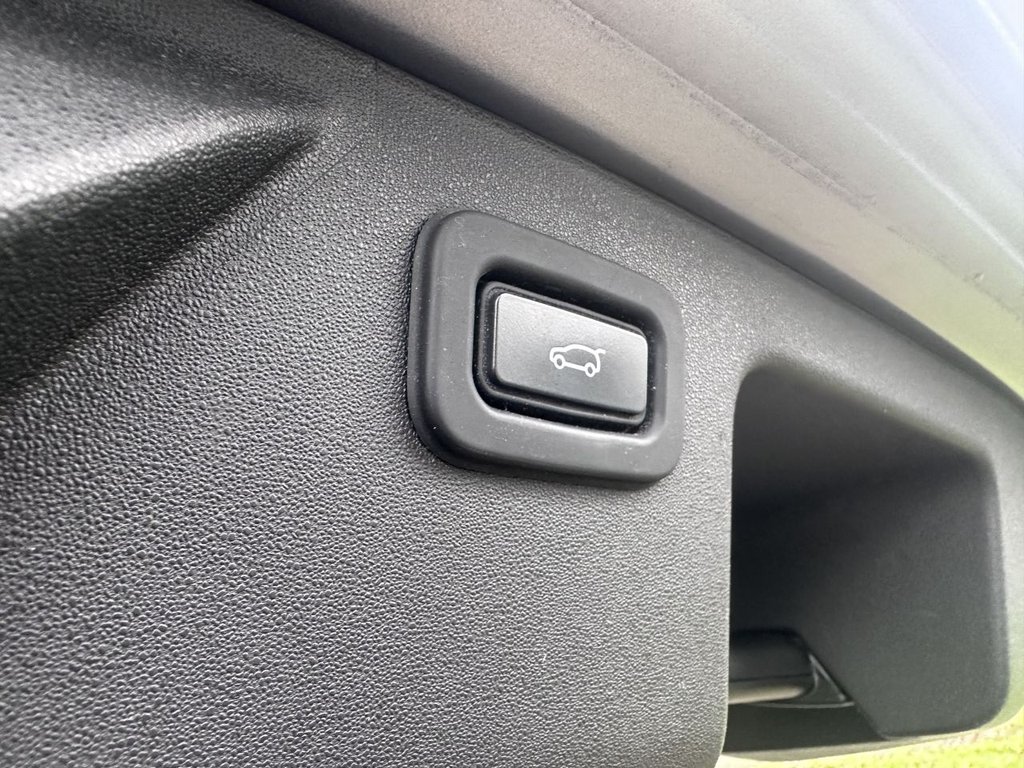 Used Land Rover Discovery Sport 2021 for sale - 77009767: Photo 18