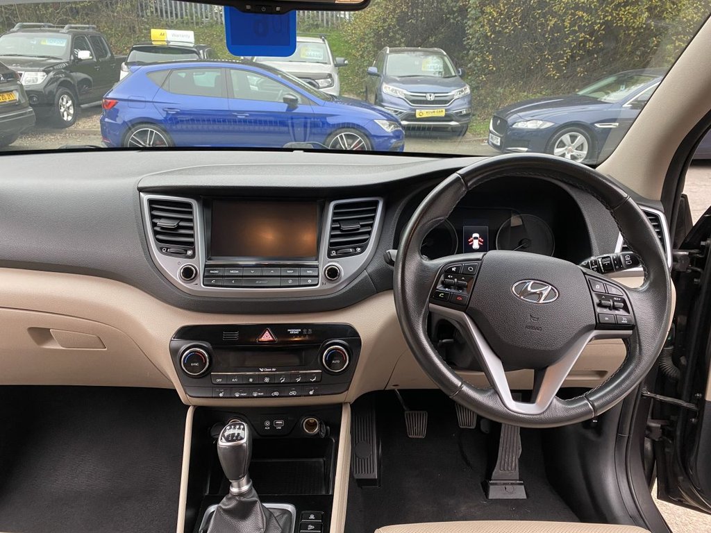 Used Hyundai TUCSON 2017 for sale - 77275815: Photo 12