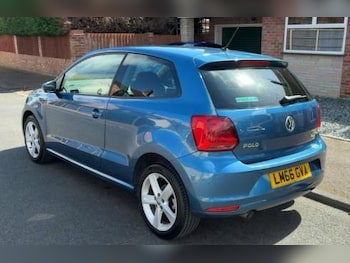 Used Volkswagen Polo 2016 for sale - 78330230: Photo