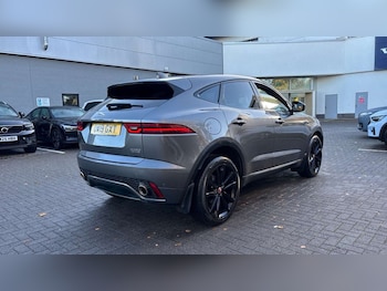 Used Jaguar E-Pace 2019 for sale - 76654943: Photo