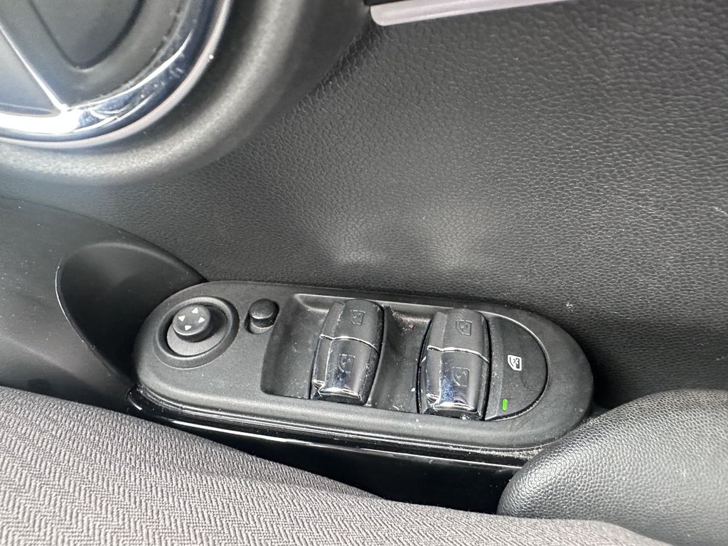 Used MINI Hatch 2022 for sale - 76234295: Photo 19