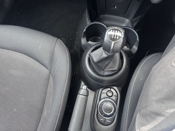 Used MINI Hatch 2022 for sale - 76234295: Photo 27
