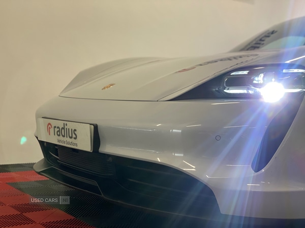 Used Porsche Taycan 2023 for sale - 77359708: Photo 15