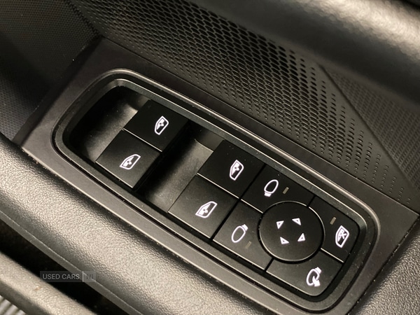 Used Porsche Taycan 2023 for sale - 77359708: Photo 30