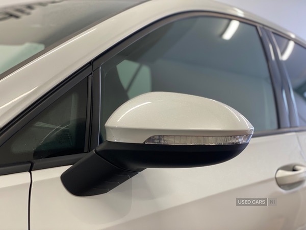 Used Volkswagen Golf 2022 for sale - 77825431: Photo 2