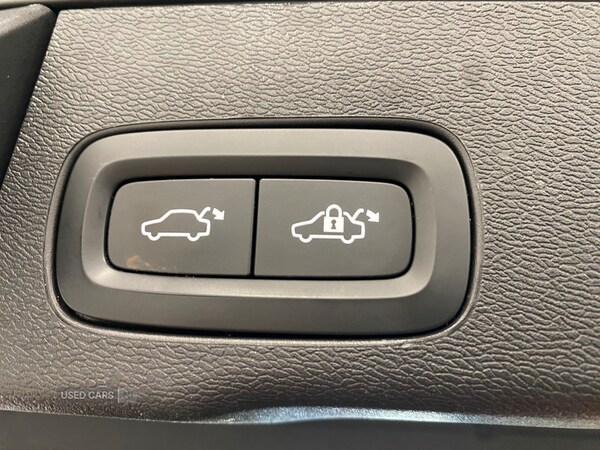 Used Volvo XC60 2022 for sale - 77332296: Photo 23