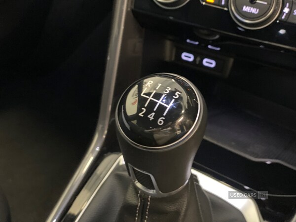 Used Volkswagen T-Roc 2021 for sale - 76260788: Photo 30